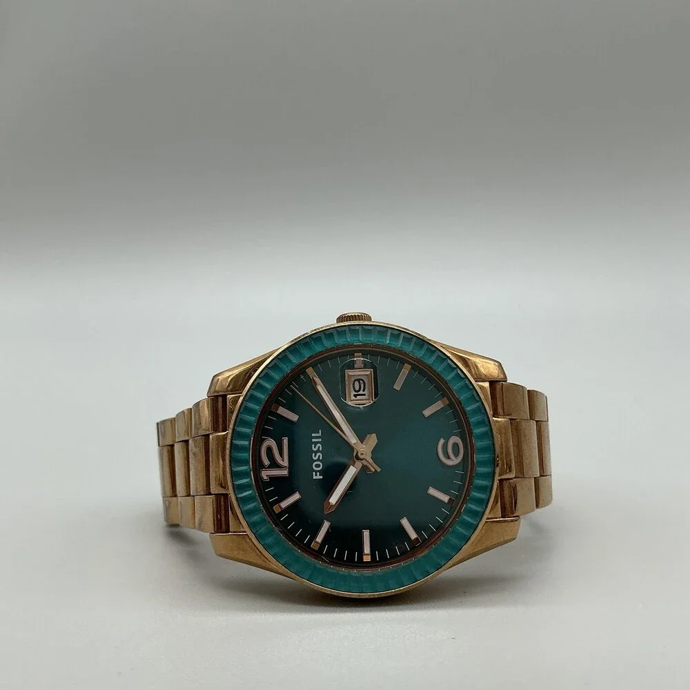 Fossil ES3730 Womens Watch 39mm Blue Dial Gold Tone Stainless New Battery 6.75